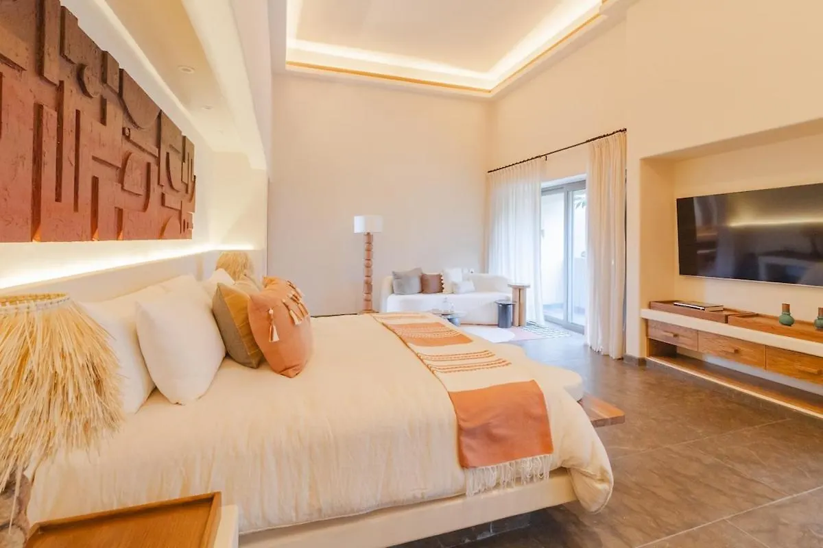 Villa With Premium Service - Cook, Butler & Driver Included In Luxury Aldea Zama Tulum México