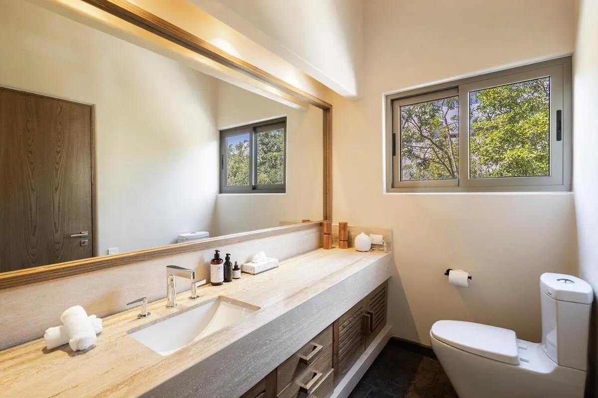 Villa With Premium Service - Cook, Butler & Driver Included In Luxury Aldea Zama Tulum