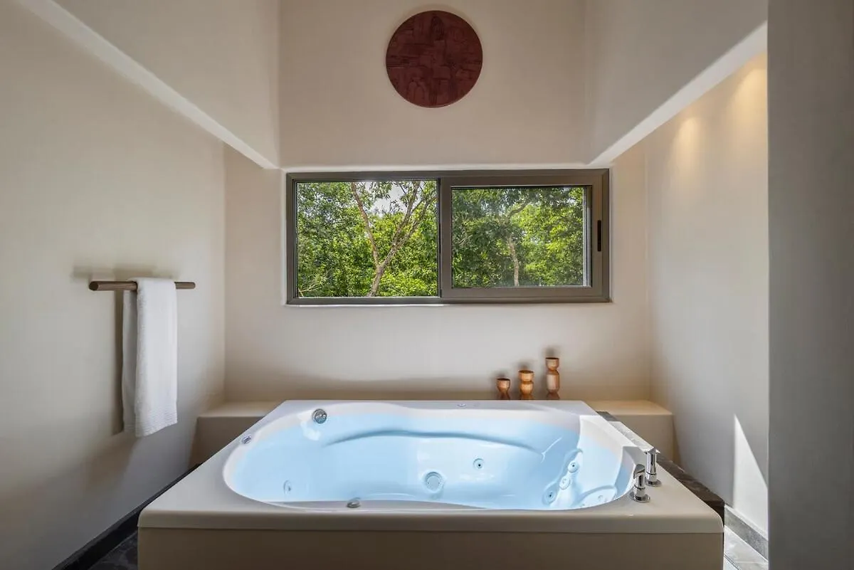 Villa With Premium Service - Cook, Butler & Driver Included In Luxury Aldea Zama Tulum México