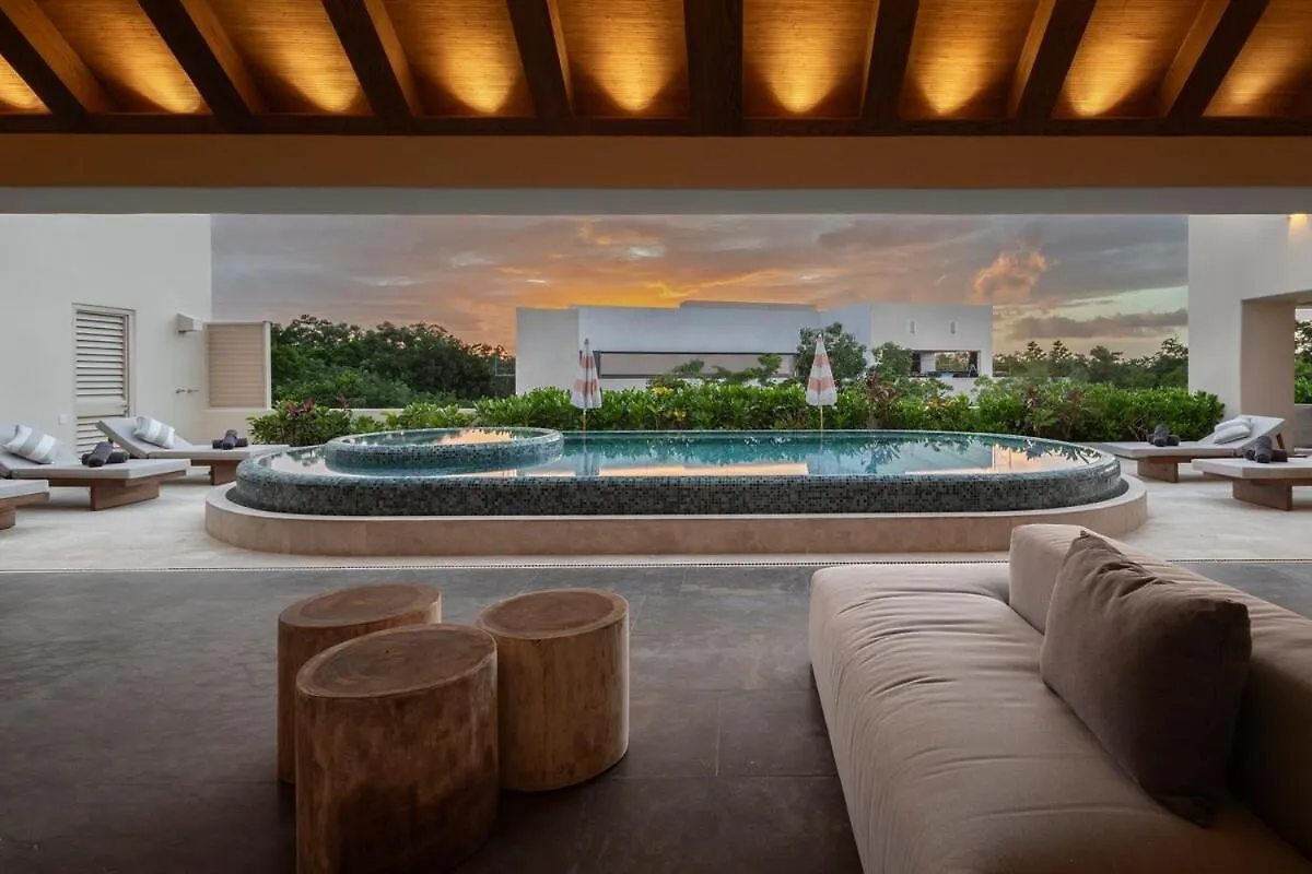 Villa With Premium Service - Cook, Butler & Driver Included In Luxury Aldea Zama Tulum México