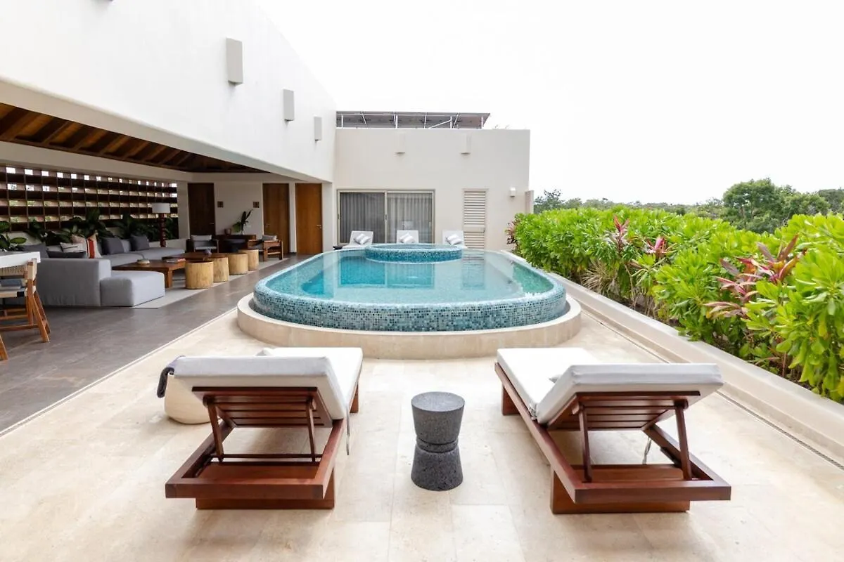 Villa With Premium Service - Cook, Butler & Driver Included In Luxury Aldea Zama Tulum México