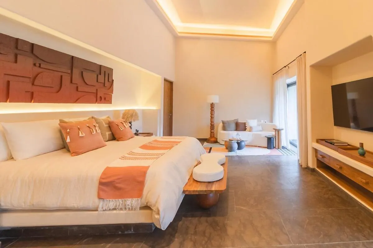 Villa With Premium Service - Cook, Butler & Driver Included In Luxury Aldea Zama Tulum