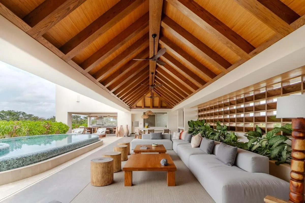 Villa With Premium Service - Cook, Butler & Driver Included In Luxury Aldea Zama Tulum