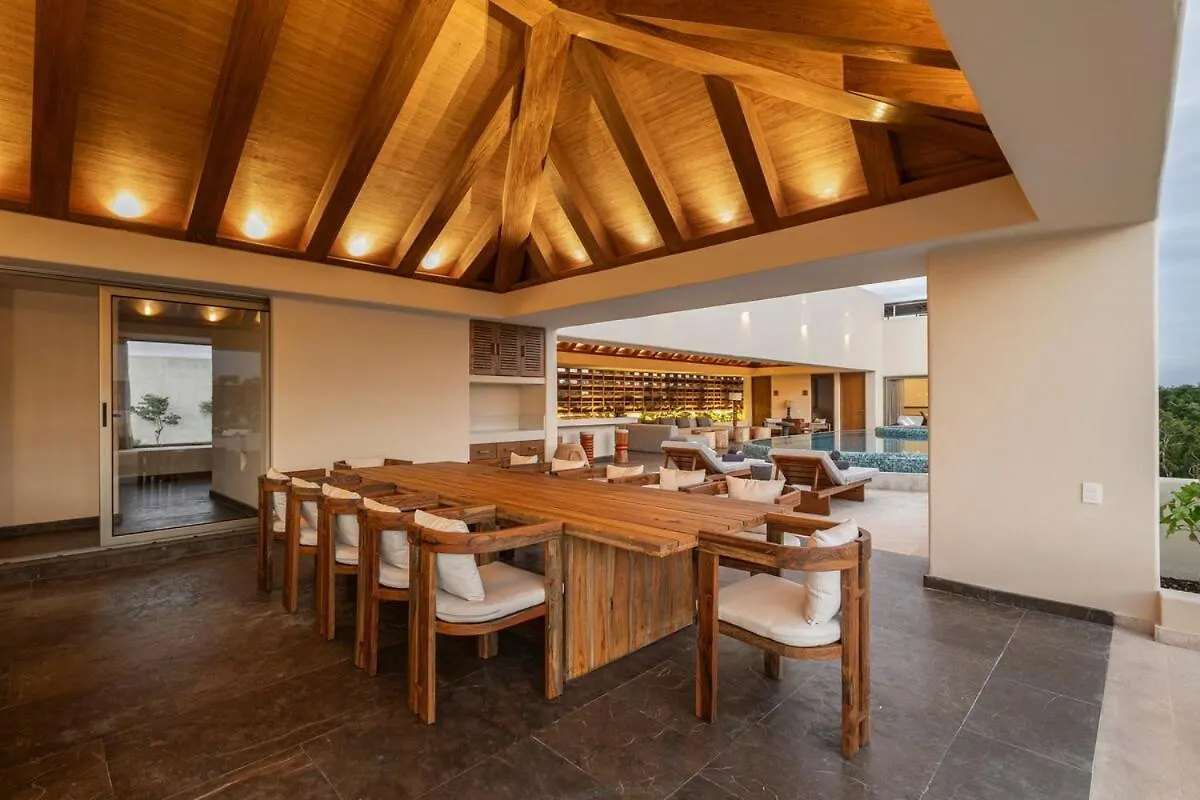 Villa With Premium Service - Cook, Butler & Driver Included In Luxury Aldea Zama Tulum